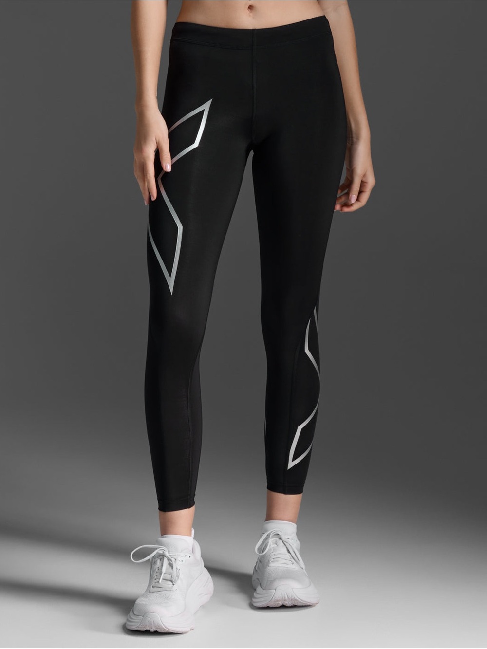 2XU women’s core compression long sleeve
